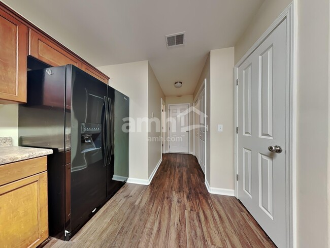 Photo - 80 Summer Hill Way