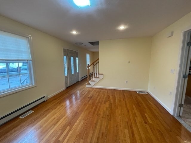 72 Cedar Rd N
