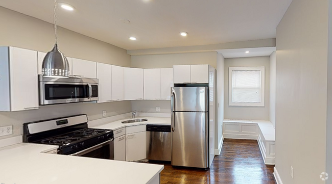 Building Photo - 29 JFK St Unit 4 Rental