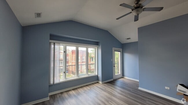 Building Photo - 2719 W Polk St Unit 3 Rental