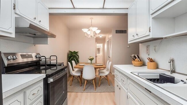 Photo - 1855 Plunkett St Unit 304
