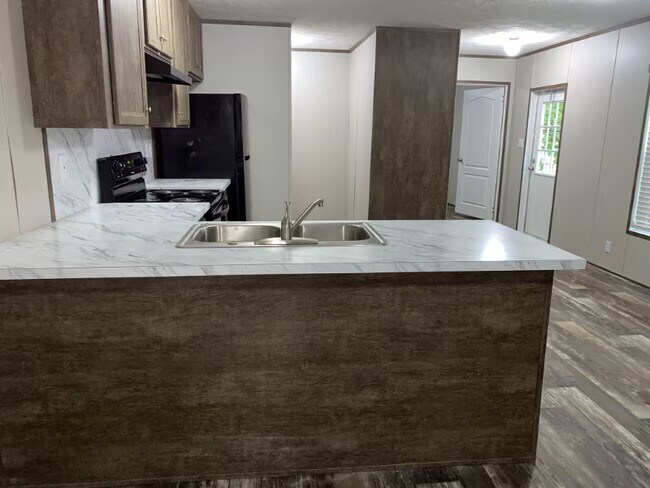 Photo - Hunter Ridge