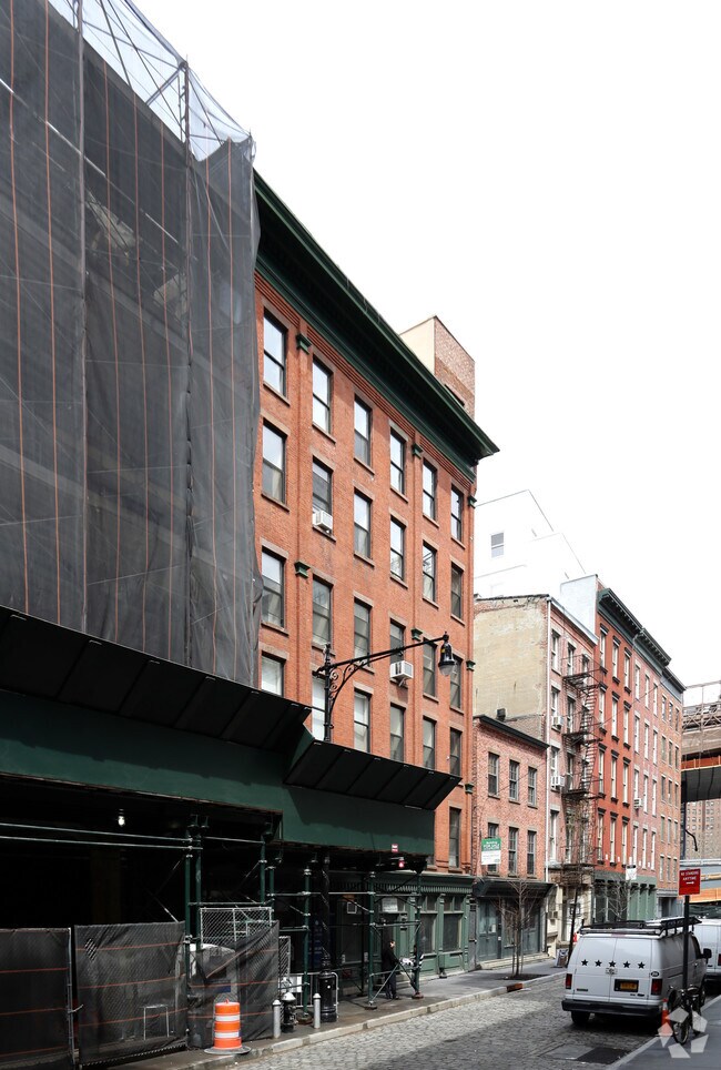 Photo - Seaport Mews