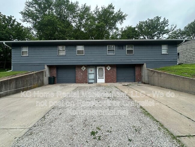 Building Photo - 3028 N 71 St
