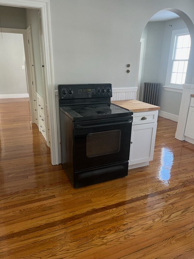 Photo - 25 Wawecus Rd Unit 1