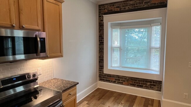 Photo - 703 N 4th St Unidad 3