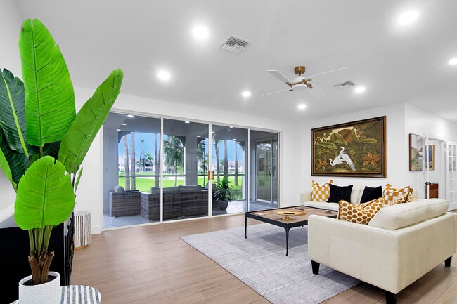 Photo - 201 Ryder Cup Cir S