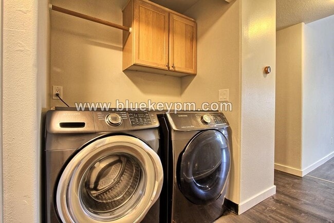 Photo - 3 Bed, 2 Baths Home in North Image Neighborhood with Large Yard