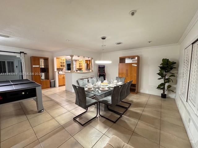 Photo - 2101 NE 25th St