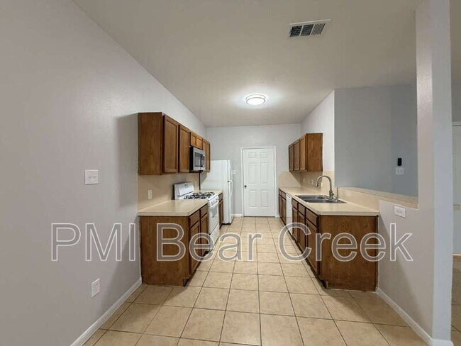 Photo - 6407 Waldron Dr Unit A