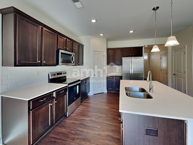 Photo - 7416 Garrett Ct