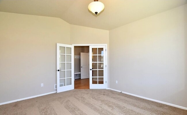 Photo - 6402 San Isabel Ave