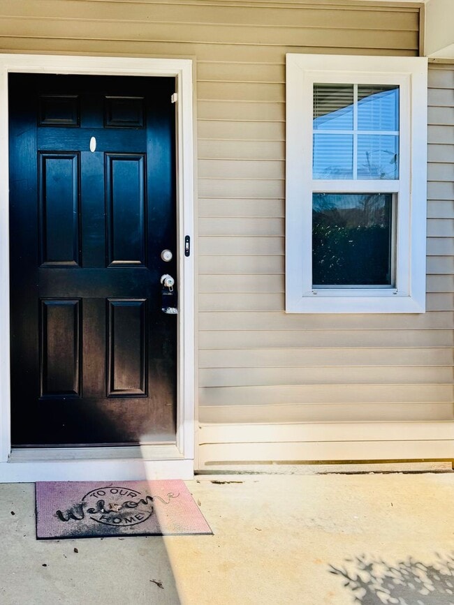 Photo - 4BR Pet Friendly Home in Mebane, NC