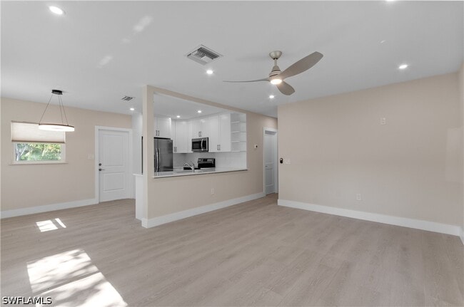 Photo - 2685 Van Buren Ave