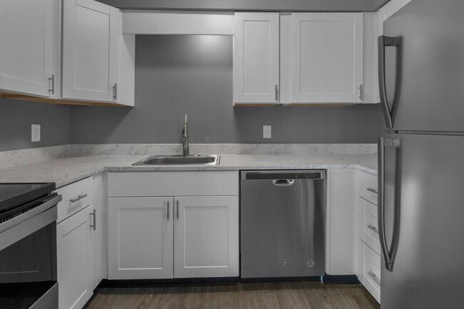 Photo - Lakeside Studio Apartments