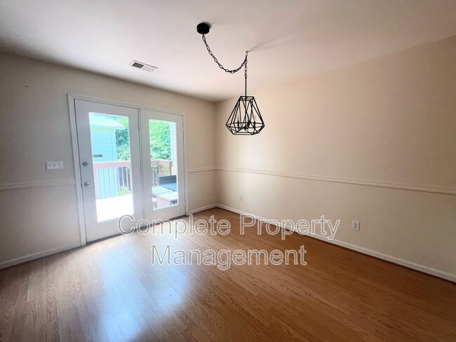 Photo - 1521 16th St S