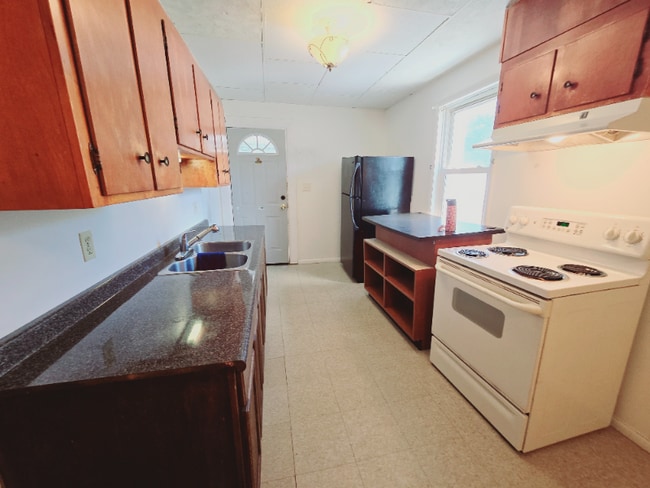 Building Photo - 35 S Salem-Warren Rd Rental
