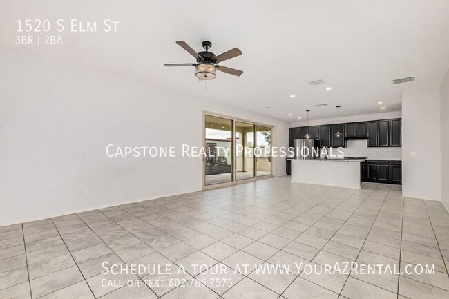 Photo - 1520 S Elm St