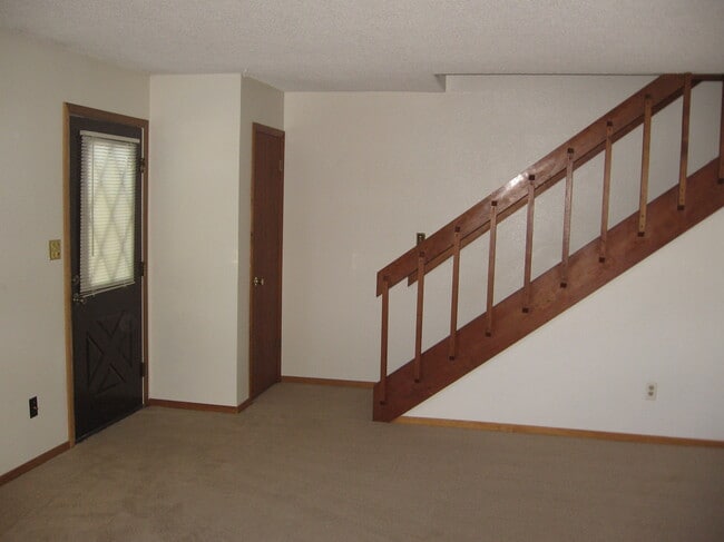 Photo - 489 22 1/4 Rd