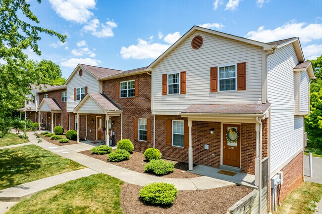 Timberbrook Court Townhouses Zelienople PA ForRent com Timberbrook Court Townhouses Zelienople PA ForRent com