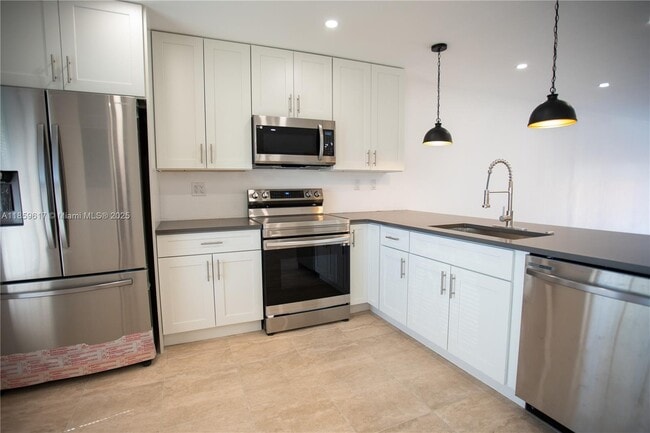 Building Photo - 2615 SW 74th Terrace Rental