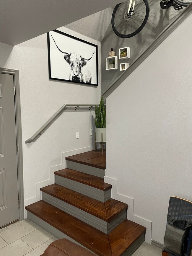 Photo - 271 Pendleton Ave