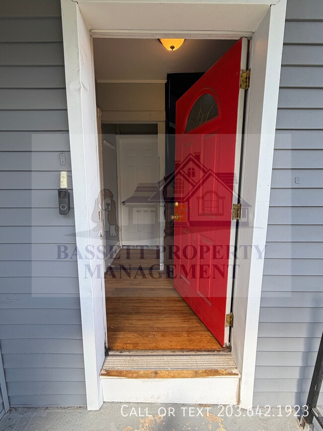 135 York St Unit 2nd floor