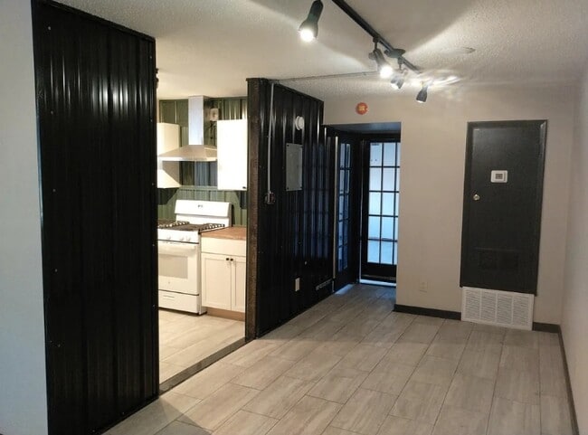 Photo - 12001 Tarragon Rd Unit E