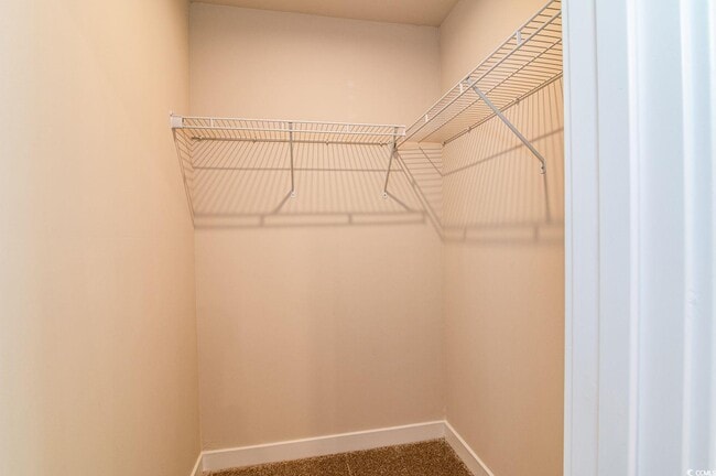 Photo - 2812 Rowyn St