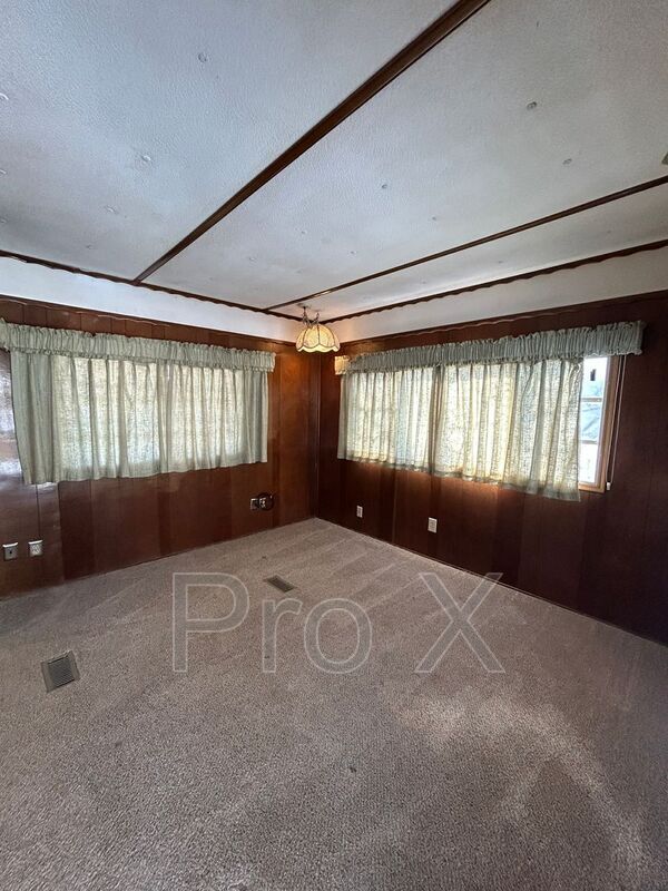 Photo - 24 Skyline Dr