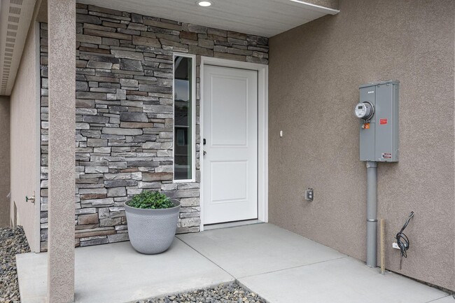 Photo - Great West Richland Location