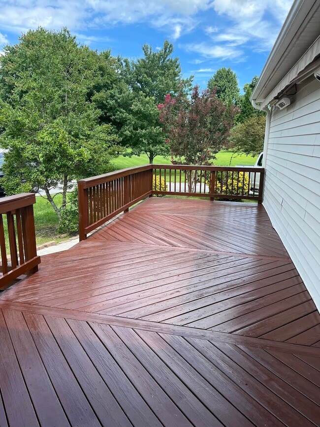 Photo - 242 Highland Golf Dr