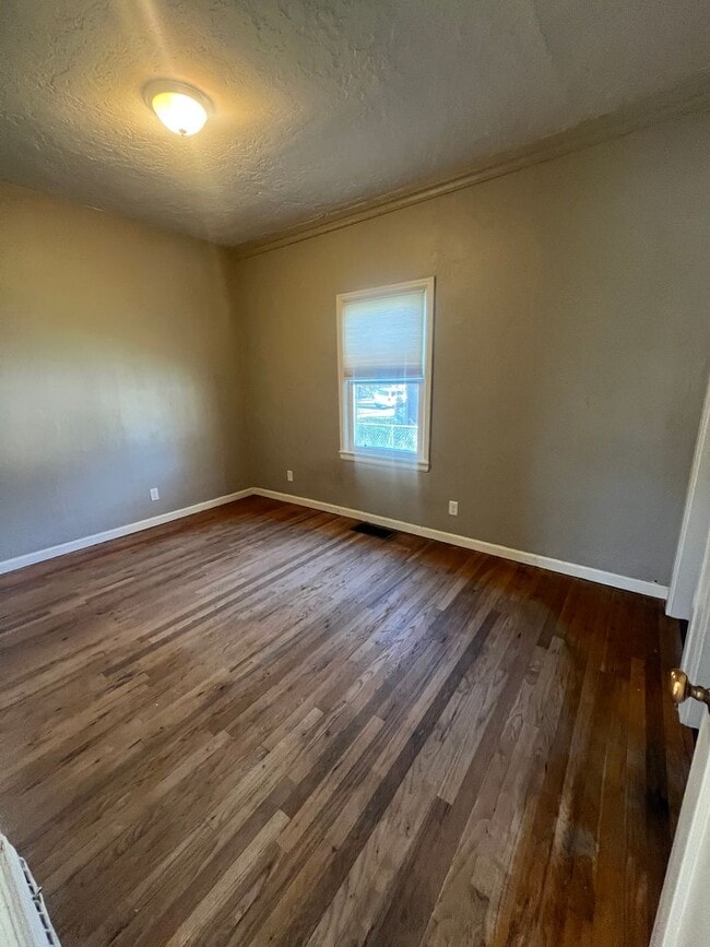 Photo - 604 N 10th Ave Apartment Unit 604 N 10th (Up)