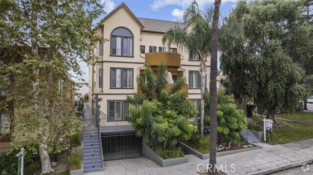 Building Photo - 231 E Burbank Blvd Rental