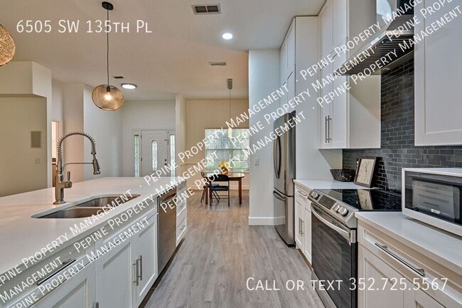Photo - 6505 SW 135 Pl