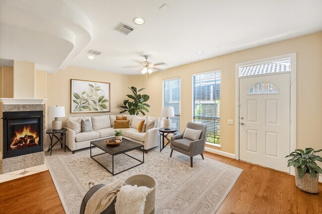 Photo - 2406 Calumet St