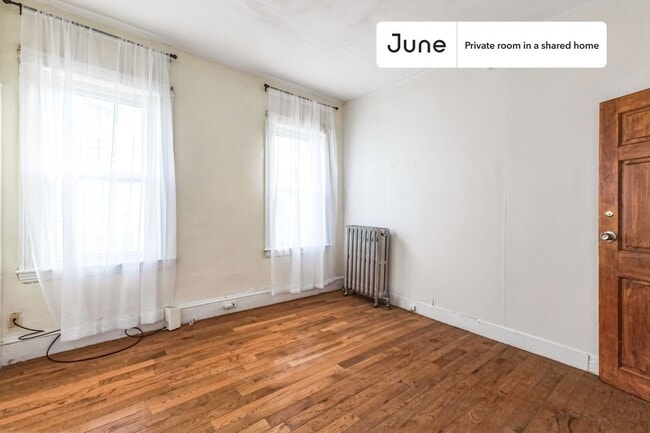 Photo - Room in Shared 5 bed/1 bath home Unidad B