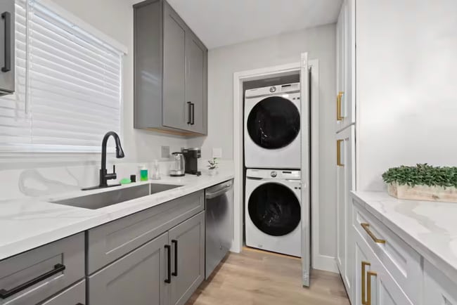 Photo - ? Modern 3 Bed 2 Bath in National City – F...