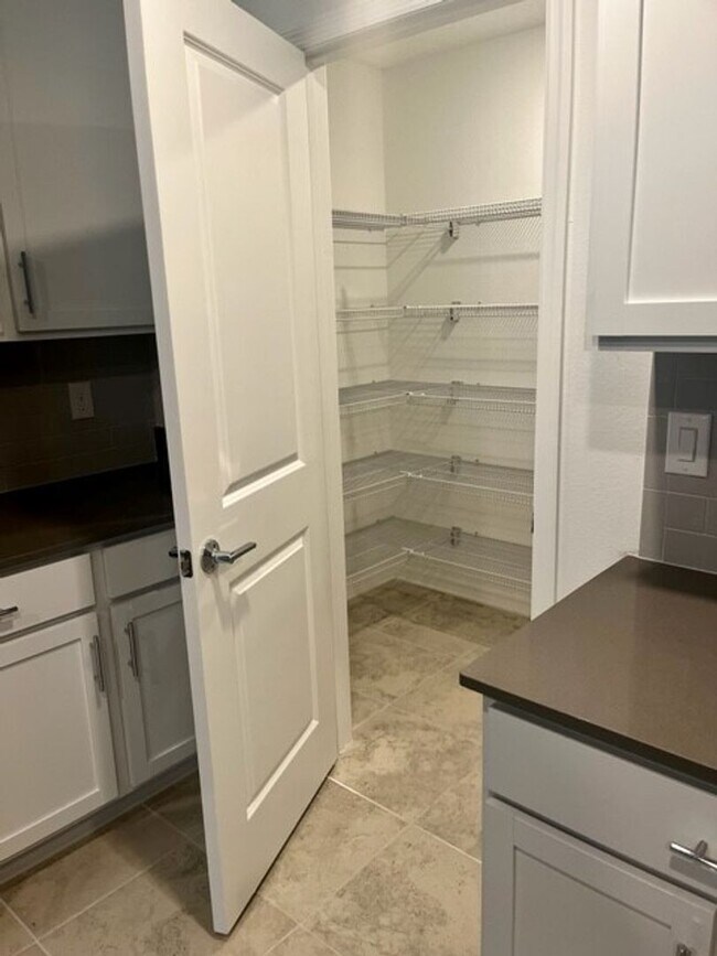 Photo - 1910 Birnham Wood Bnd