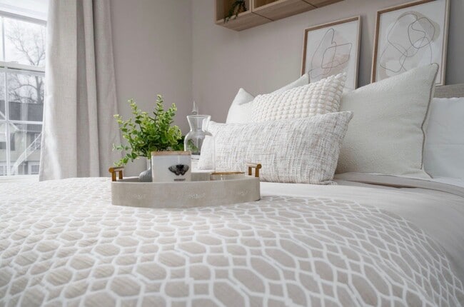 Photo - 16 Elks Trail