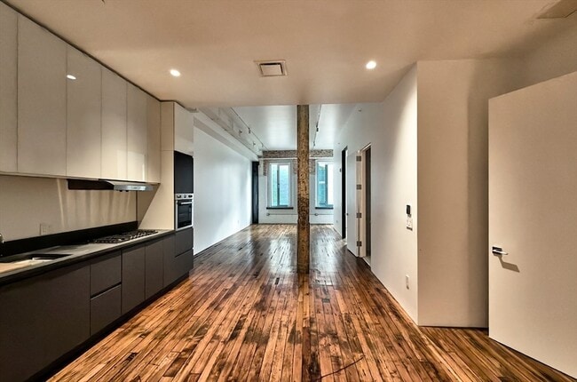 Photo - 520 State Rd Unit 206