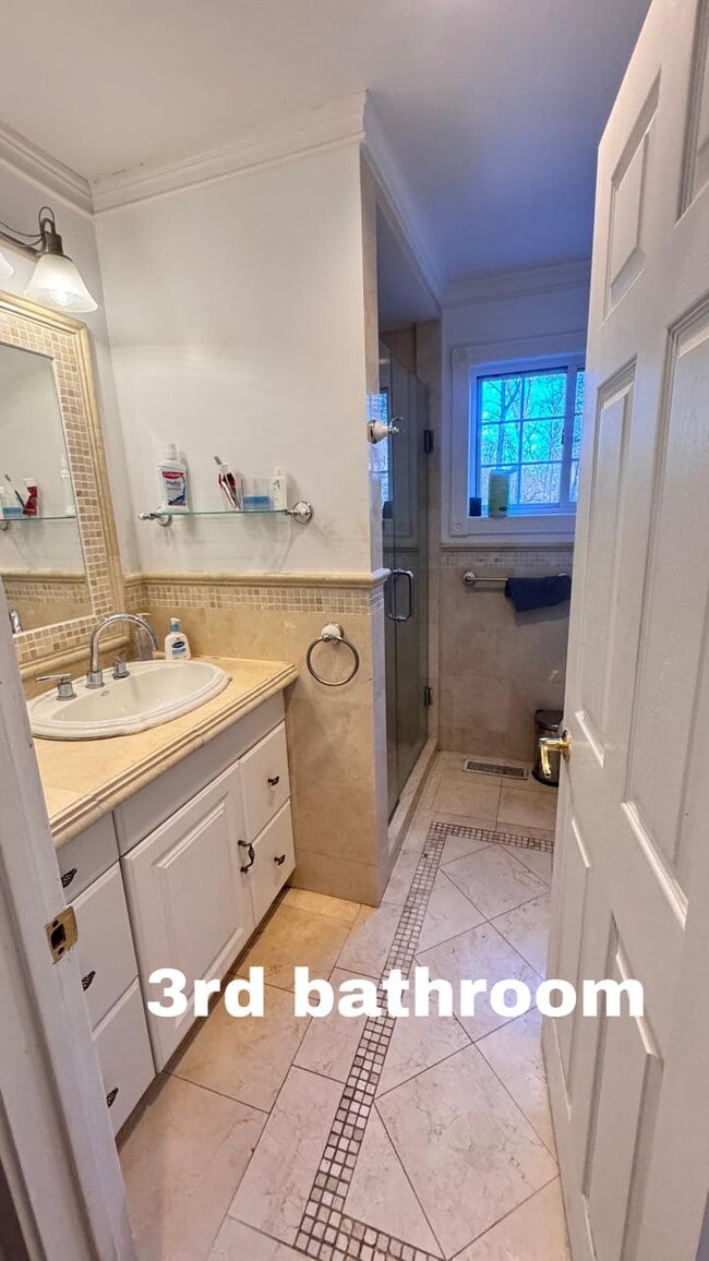 Photo - 148 Cat Rock Rd