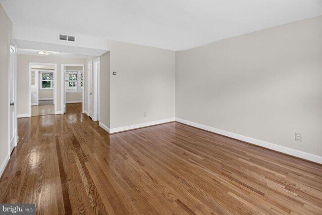 Photo - 7814 Tilbury St Unidad 20