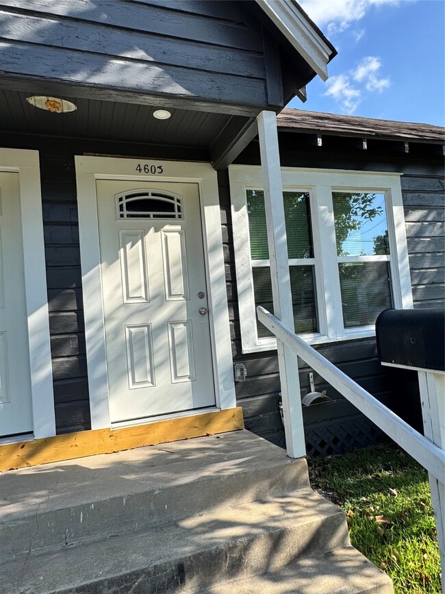 Photo - 4603 Canal St