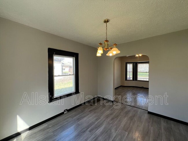 Photo - 3616 Independence Rd