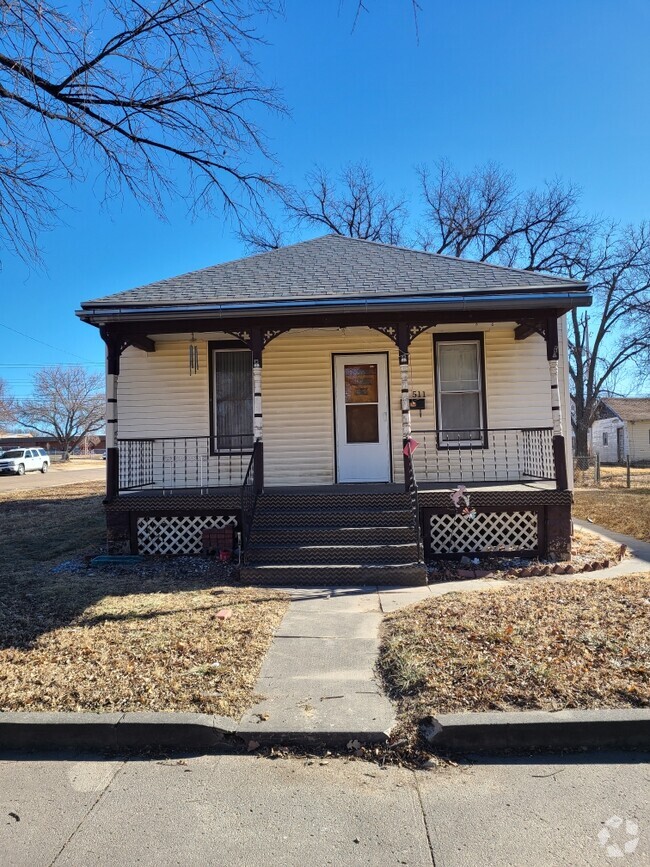 Building Photo - 511 W 3rd St Rental