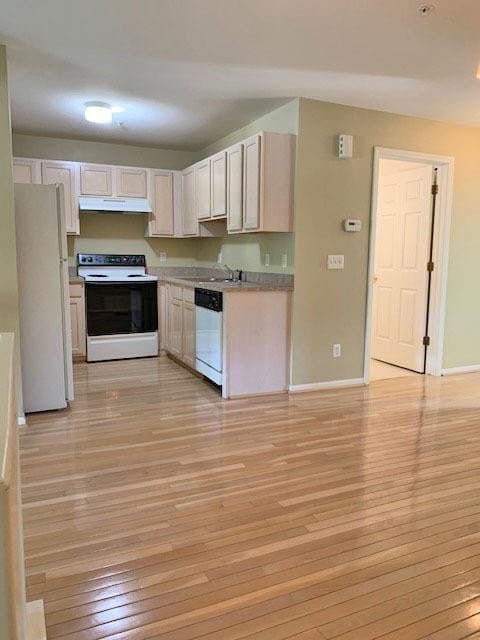 Photo - 1904 Lindsay Ln