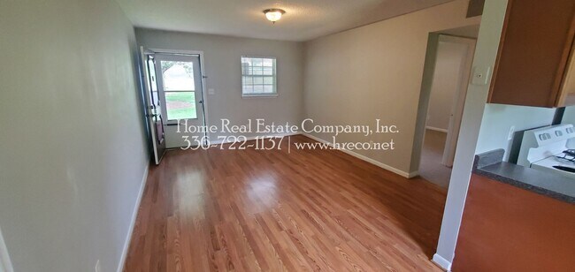 Photo - 3463 Valley Rd Unit 3463