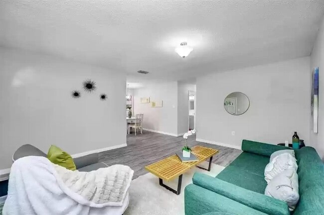 Photo - 3204 E Lambright St