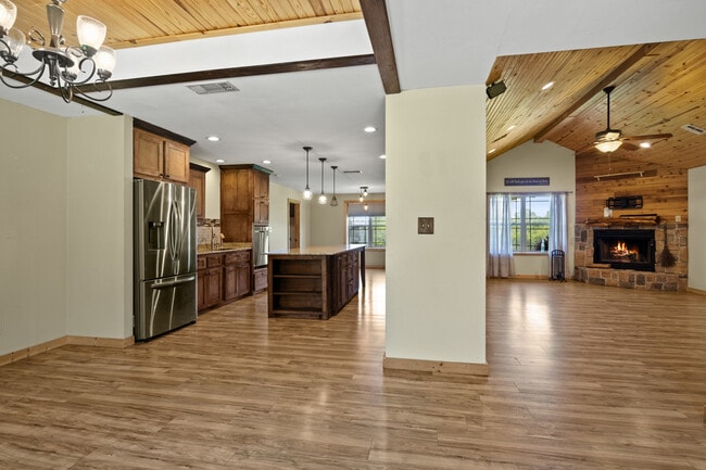 Photo - 256 County Rd 1450